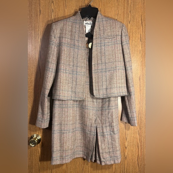 Silk & Wool Blend Check Tweed Albee 2 Piece 70’s Women’s Suit - Picture 3 of 9